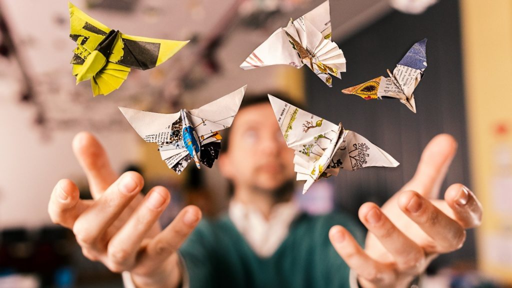 LEPTIRI ZA DEBRU – Izložba zbirki radova hrvatskih i japanskih origami majstora